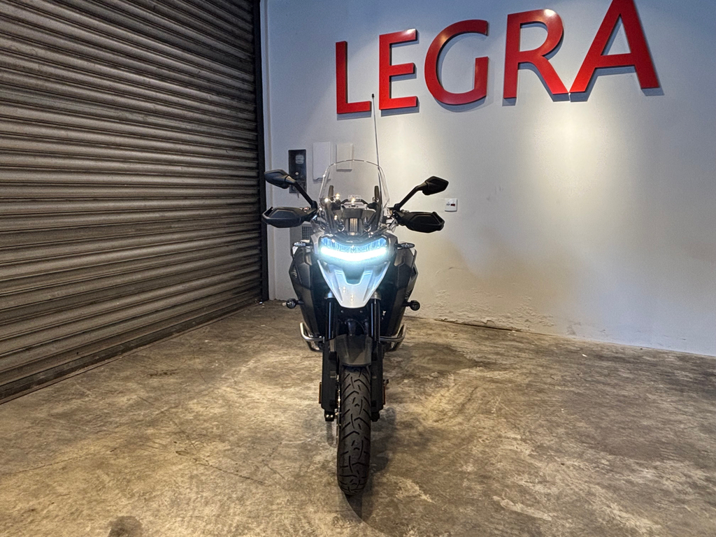 Triumph TIGER Branco