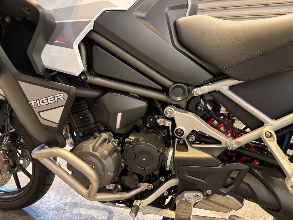 Triumph TIGER Branco