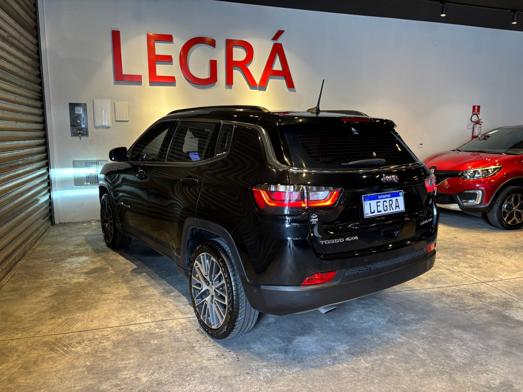 Jeep Compass Preto