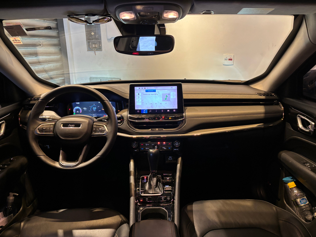 Jeep Compass Preto