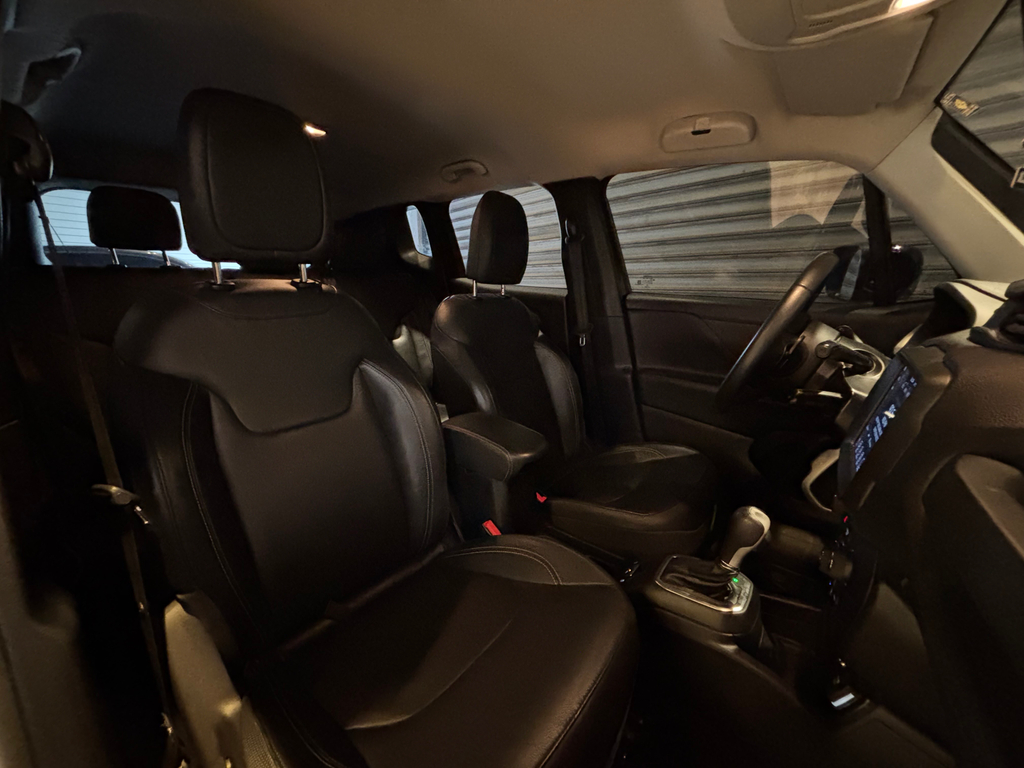 Jeep Renegade Preto