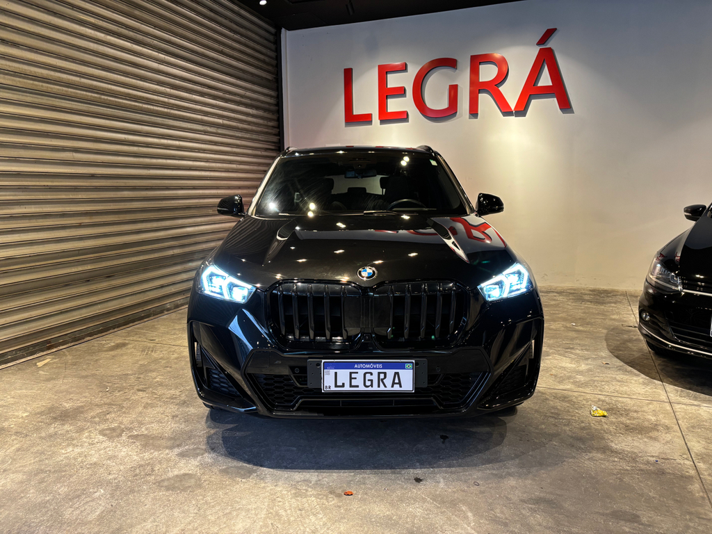 BMW X1 Preto