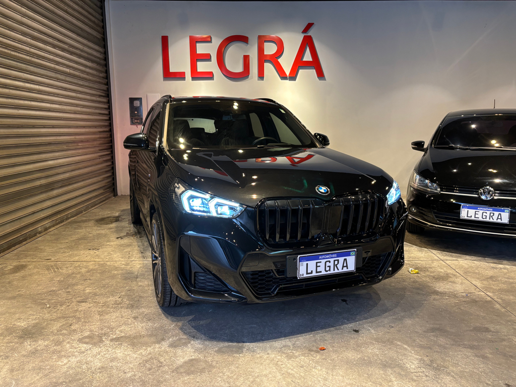 BMW X1 Preto