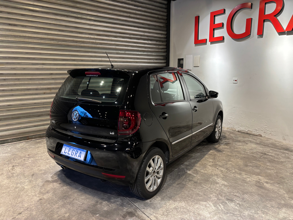 Volkswagen Fox Preto