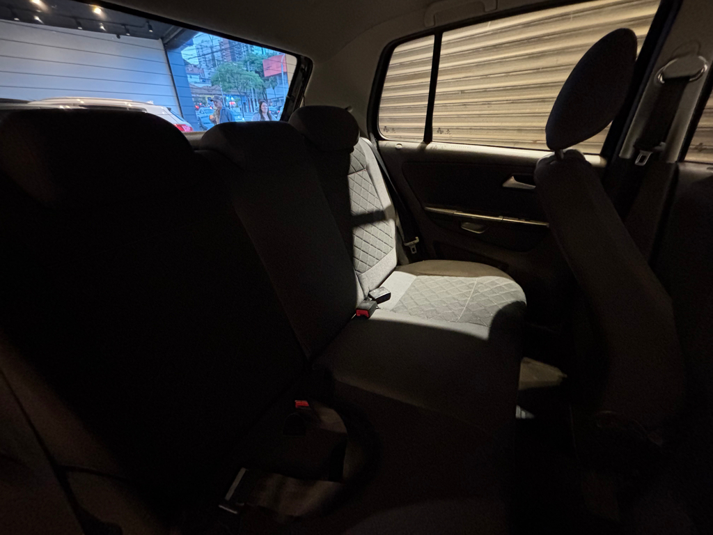 Volkswagen Fox Preto