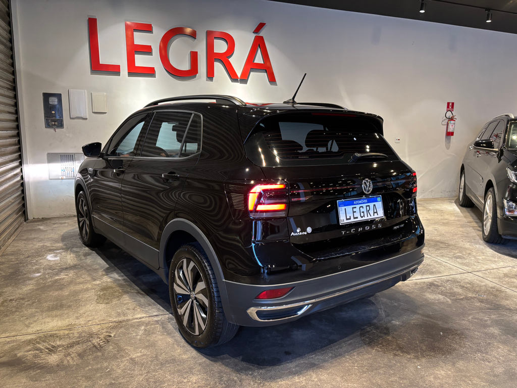 Volkswagen T-Cross Preto