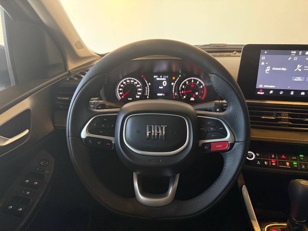 Fiat FASTBACK Cinza