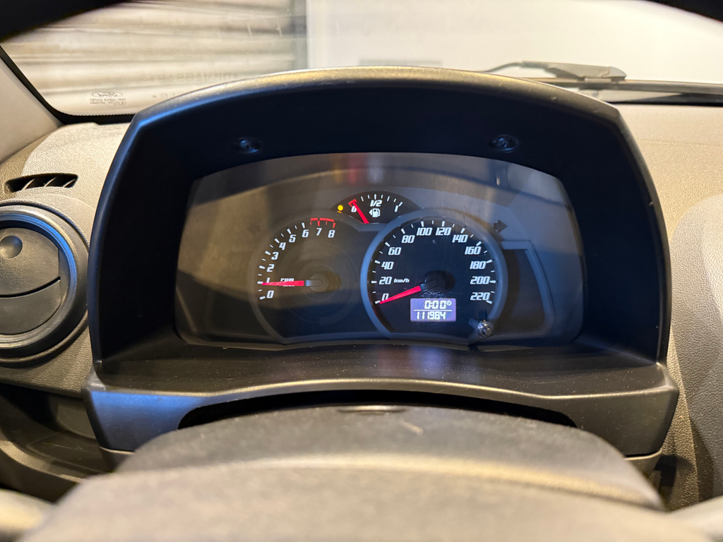 Ford Ka Hatch Prata
