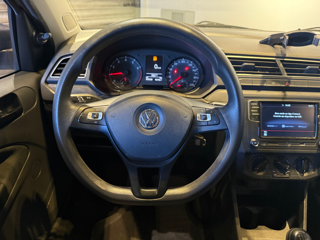 Volkswagen Voyage Prata