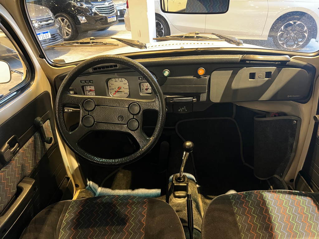 Volkswagen Fusca Bege