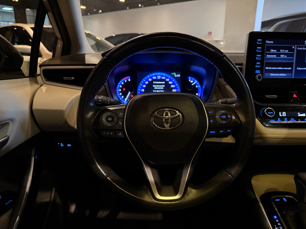 Toyota Corolla Altis Prata