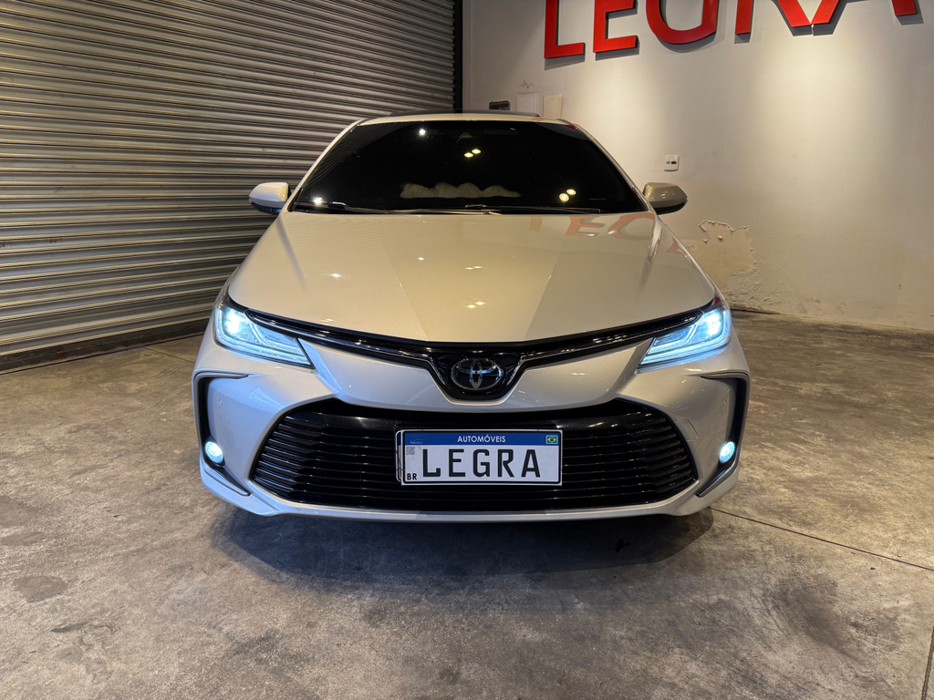 Toyota Corolla Altis Prata