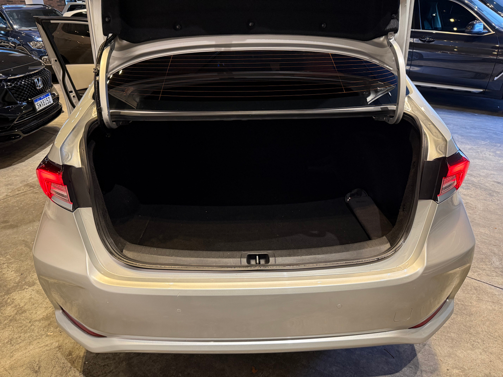 Toyota Corolla Altis Prata
