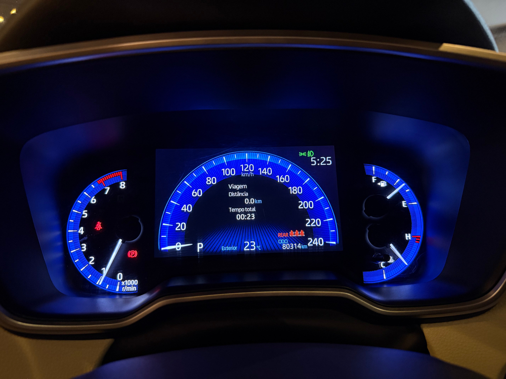 Toyota Corolla Altis Prata
