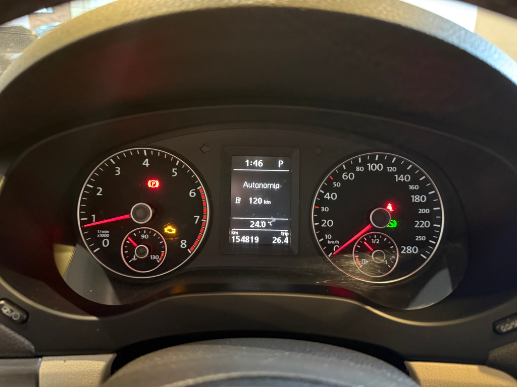 Volkswagen Jetta Preto