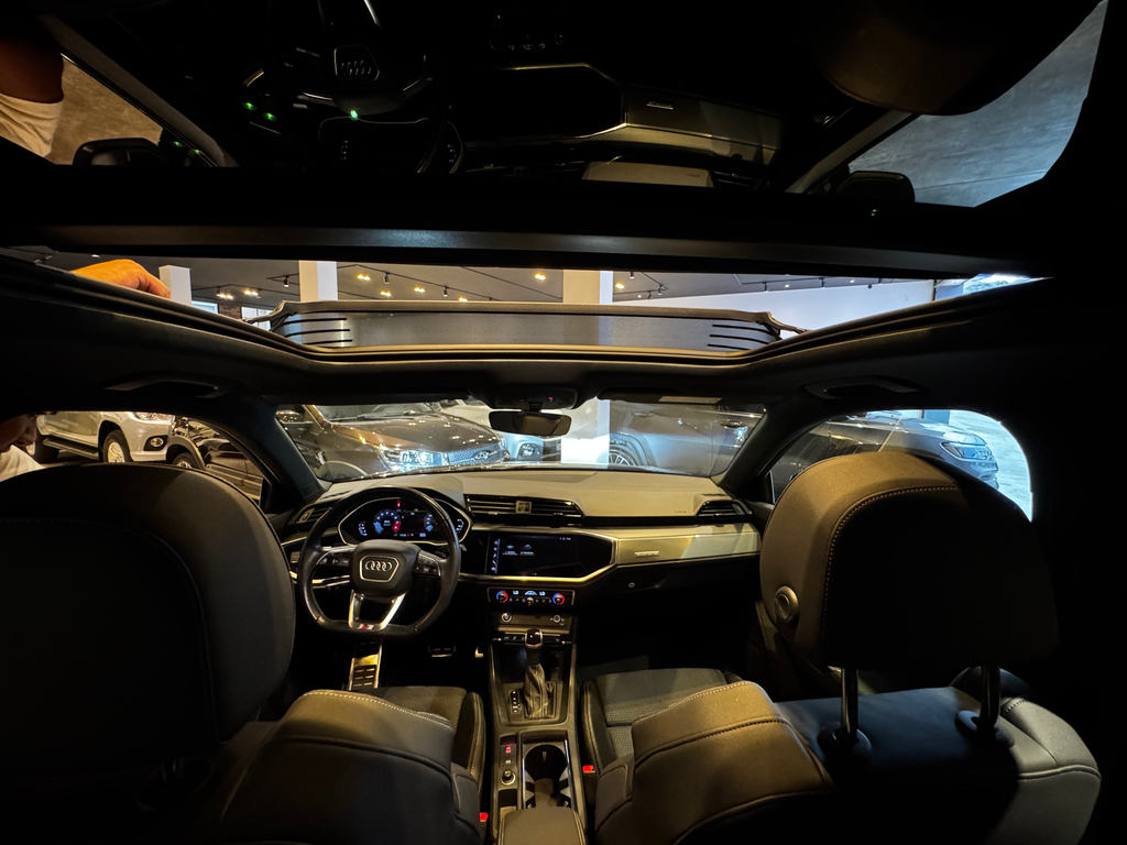 Audi Q3 Preto