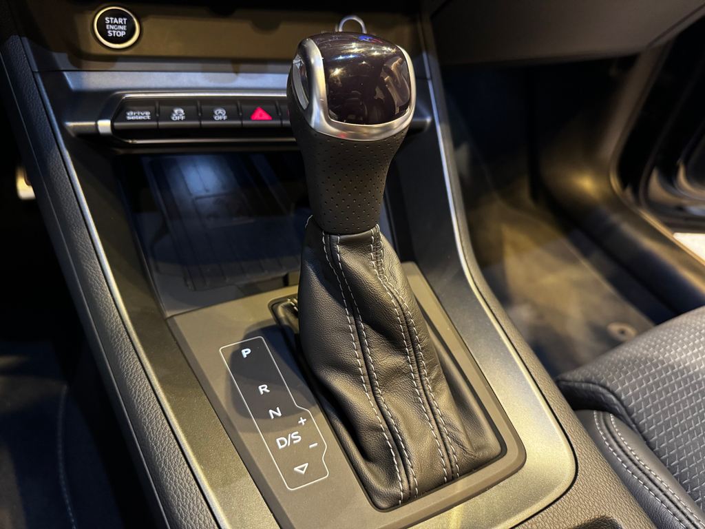 Audi Q3 Preto