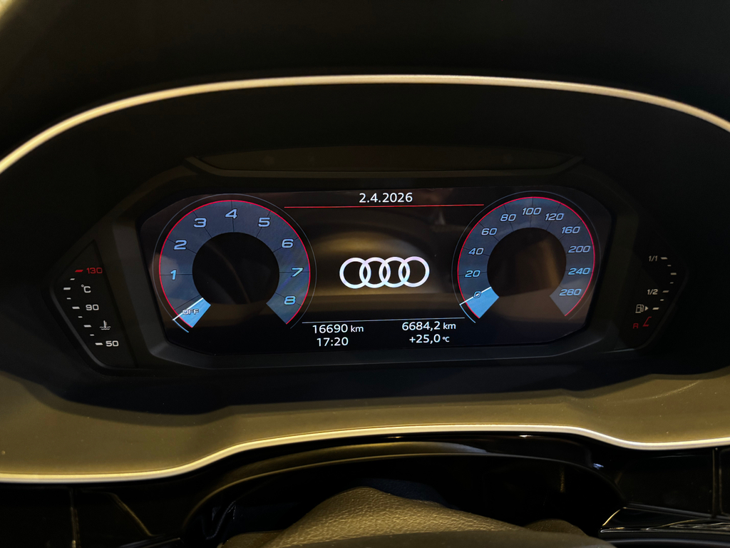 Audi Q3 Preto