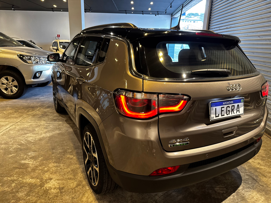 Jeep Compass Cinza
