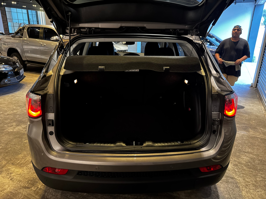 Jeep Compass Cinza
