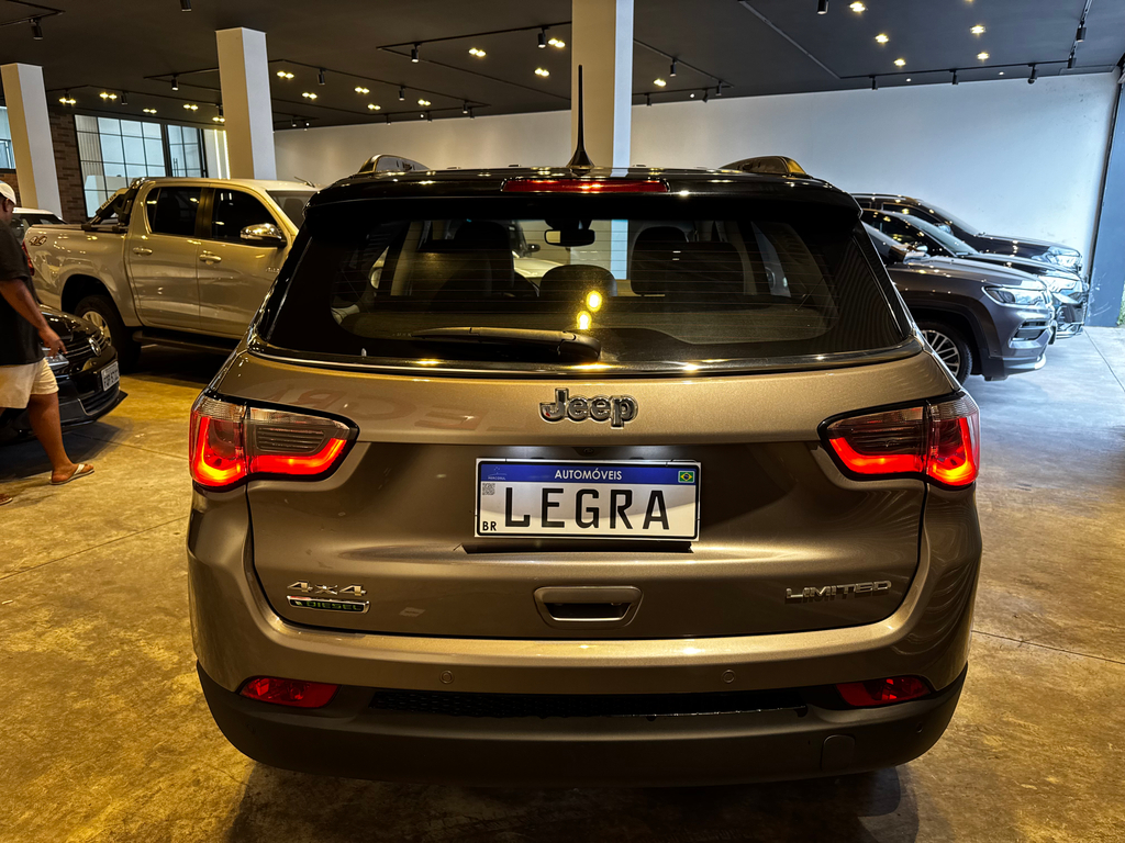 Jeep Compass Cinza