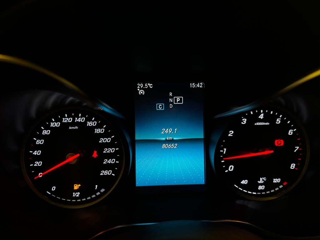 Mercedes Benz C-180 Preto