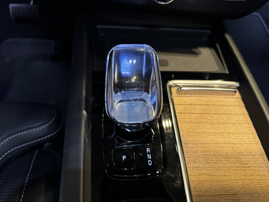 Volvo XC60 Preto