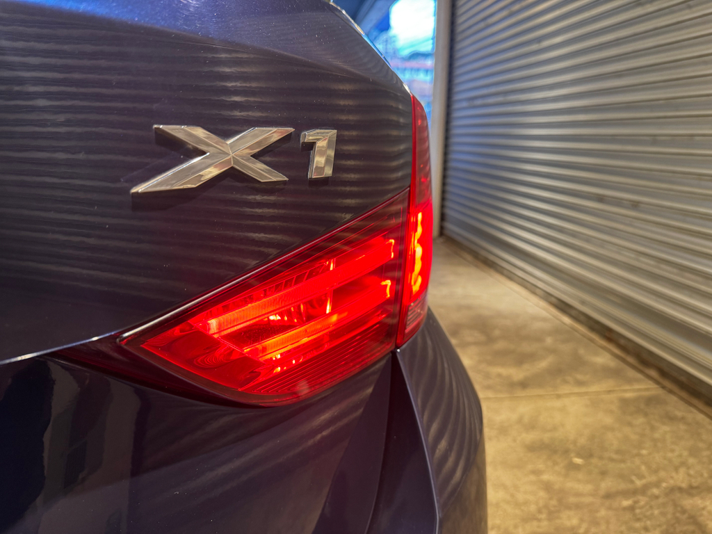 BMW X1 Azul