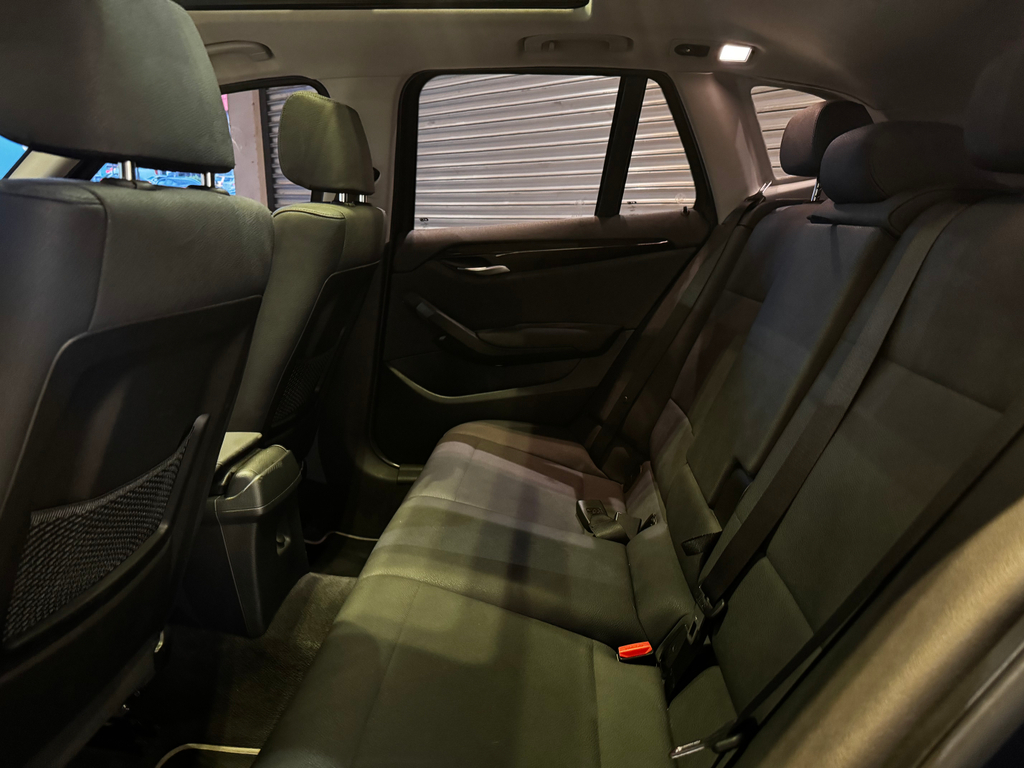 BMW X1 Azul