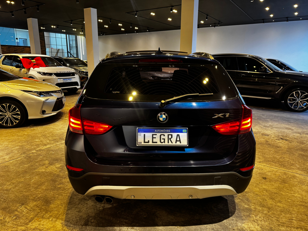BMW X1 Azul