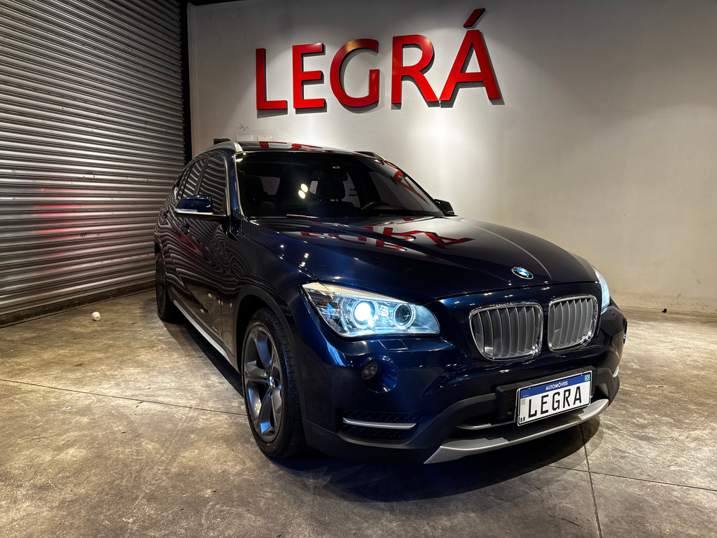 BMW X1 Azul