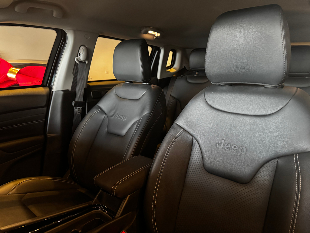 Jeep Compass Preto