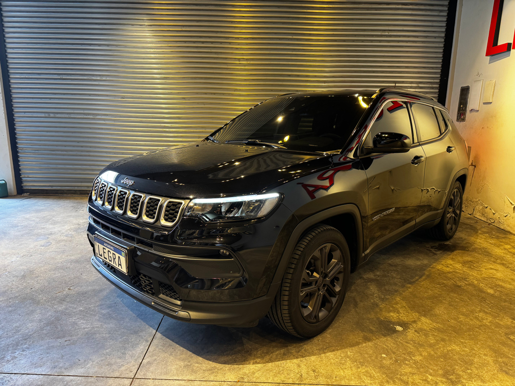 Jeep Compass Preto