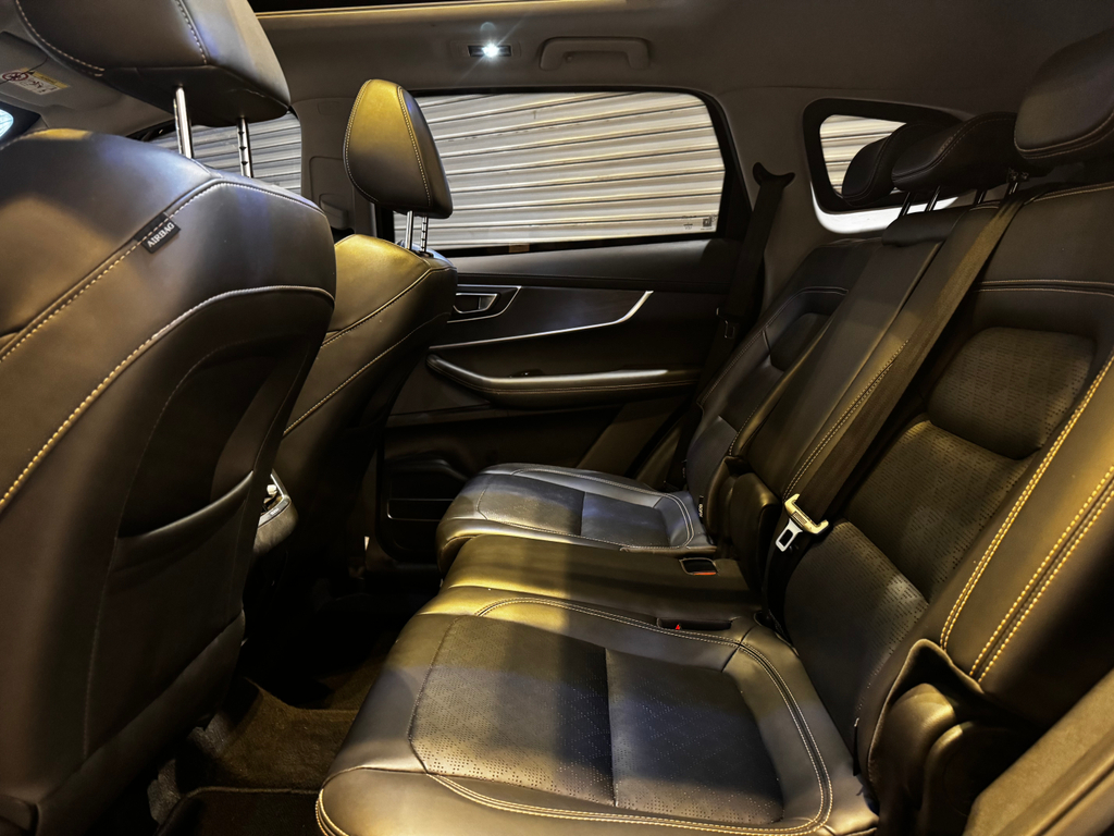 Chery Tiggo 8 Preto