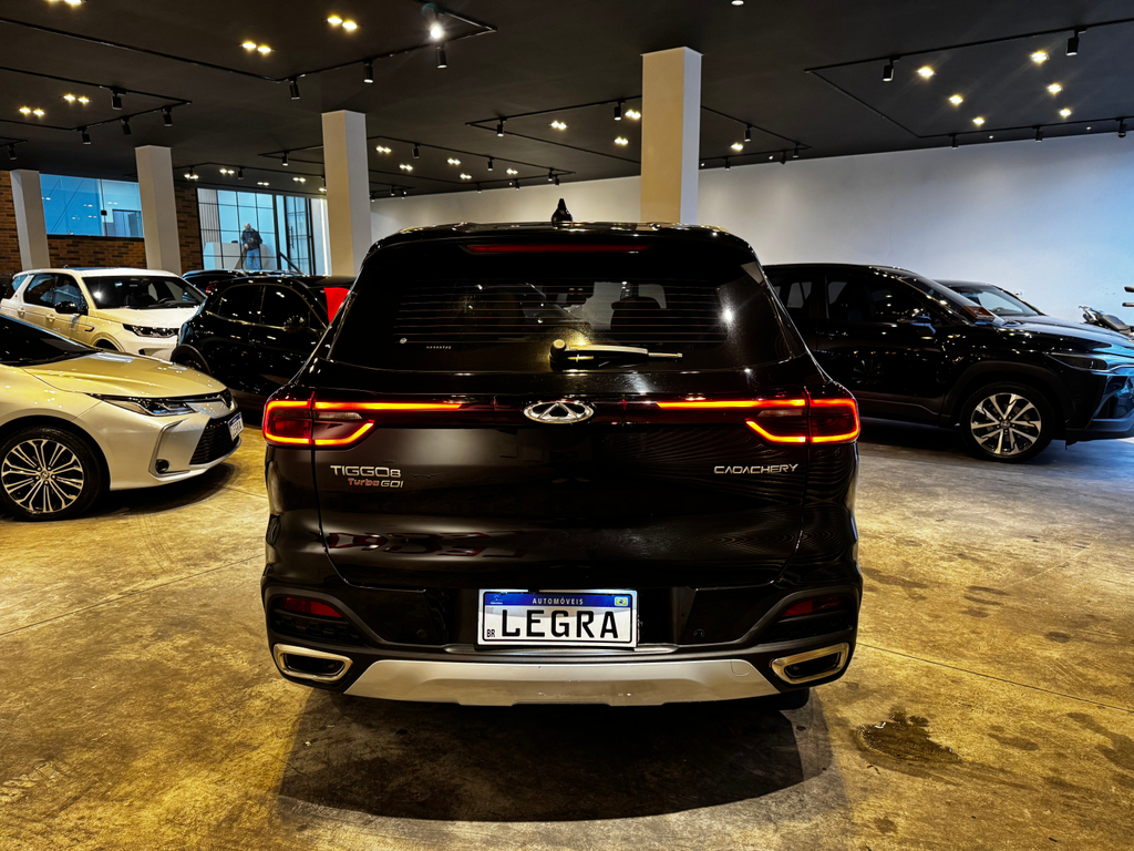 Chery Tiggo 8 Preto