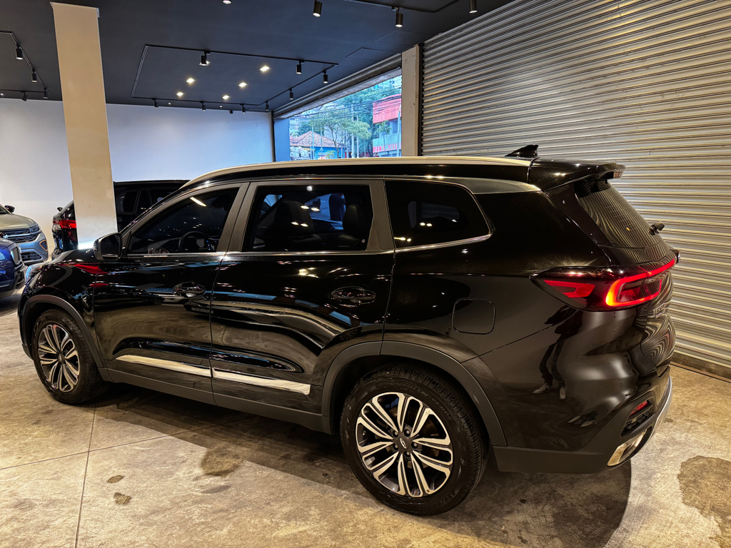 Chery Tiggo 8 Preto