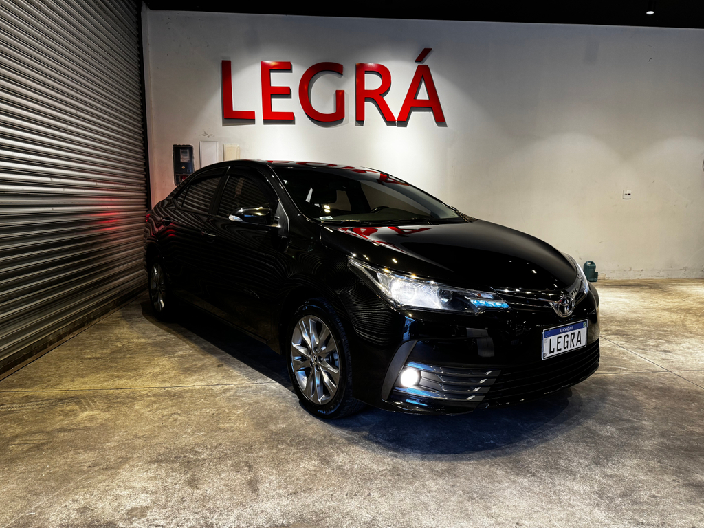 Toyota Corolla Preto
