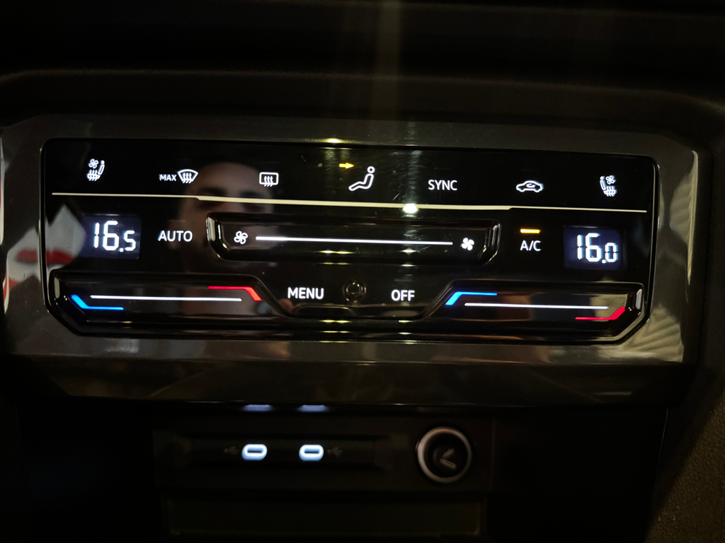 Volkswagen Tiguan Preto