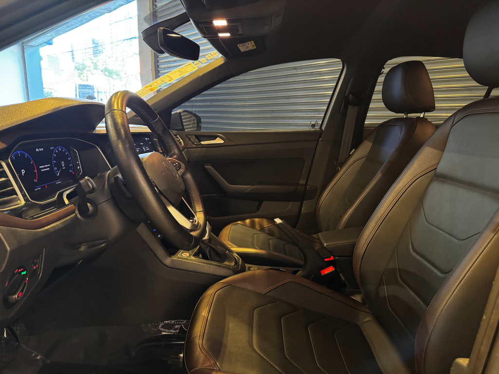 Volkswagen Virtus Prata
