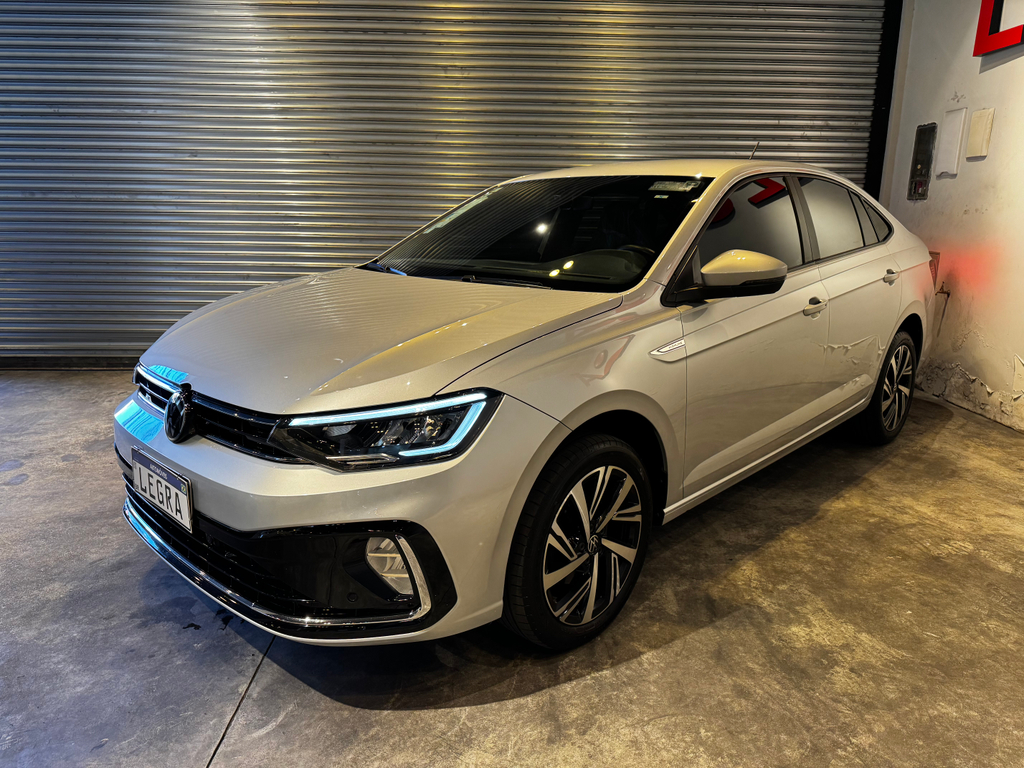 Volkswagen Virtus Prata