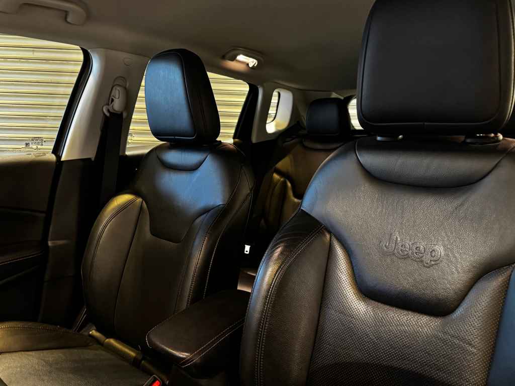 Jeep Compass Cinza