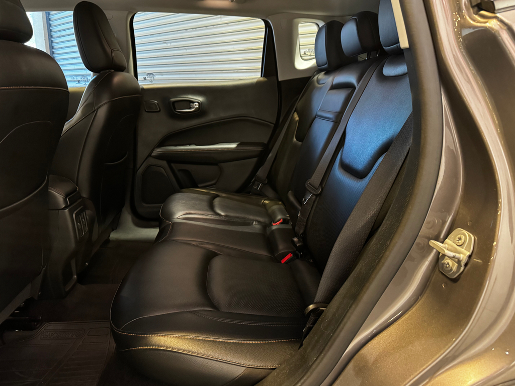 Jeep Compass Cinza