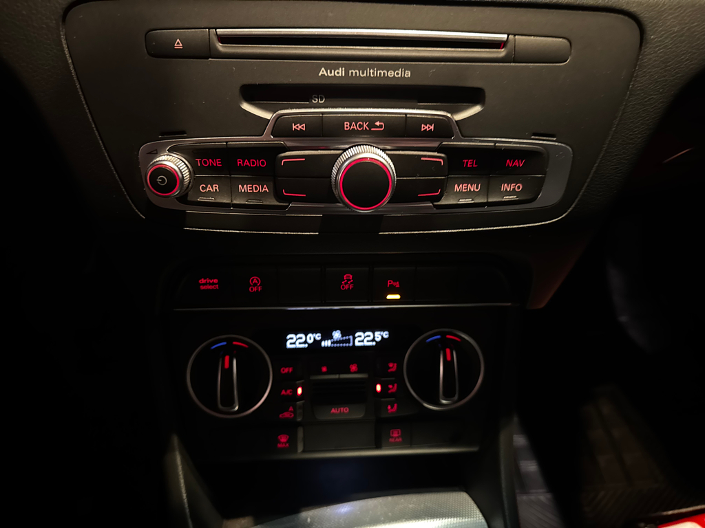 Audi Q3 Prata