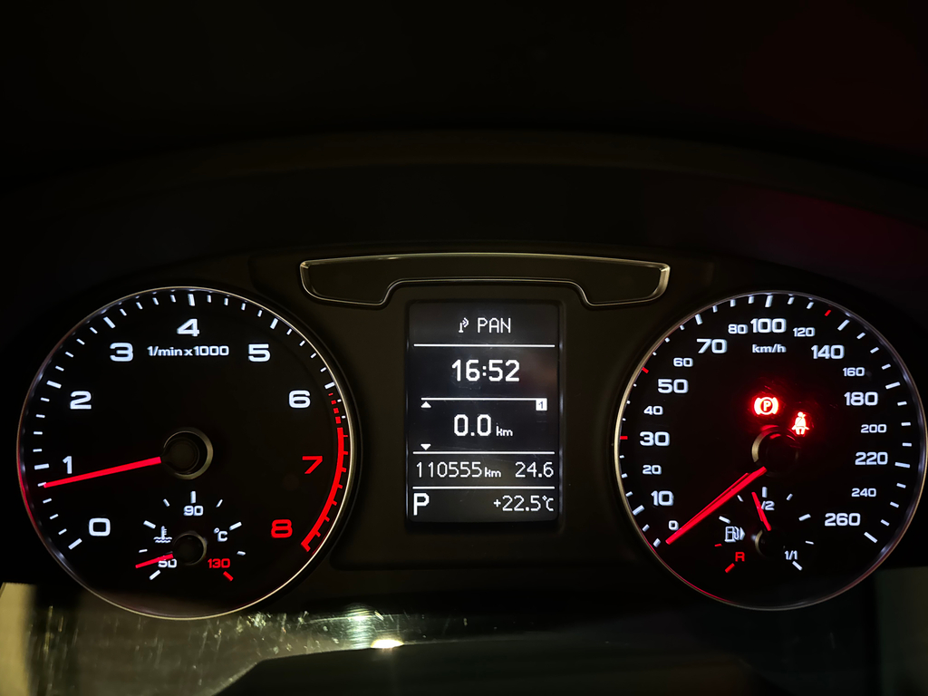 Audi Q3 Prata