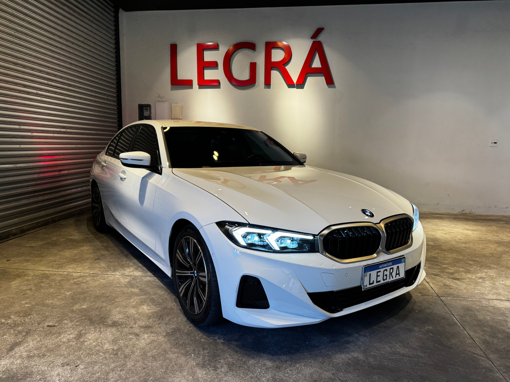 BMW 320i Branco