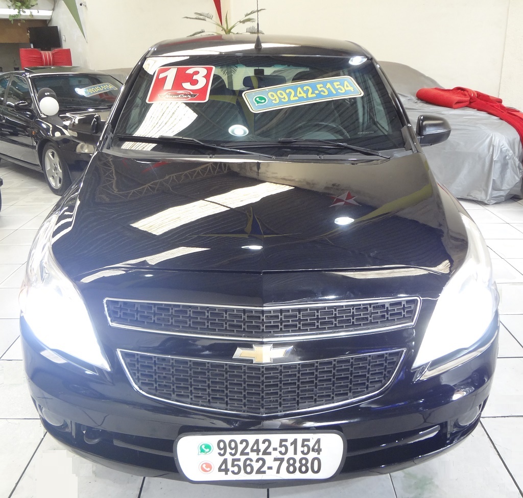 Chevrolet Agile Preto