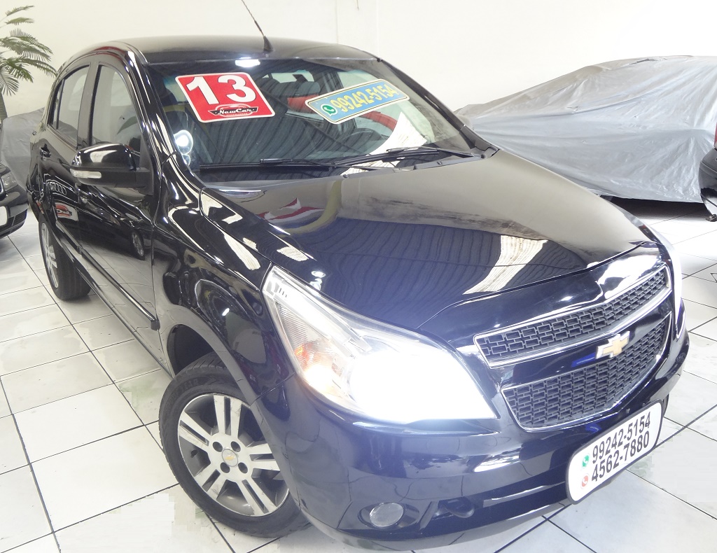 Chevrolet Agile Preto