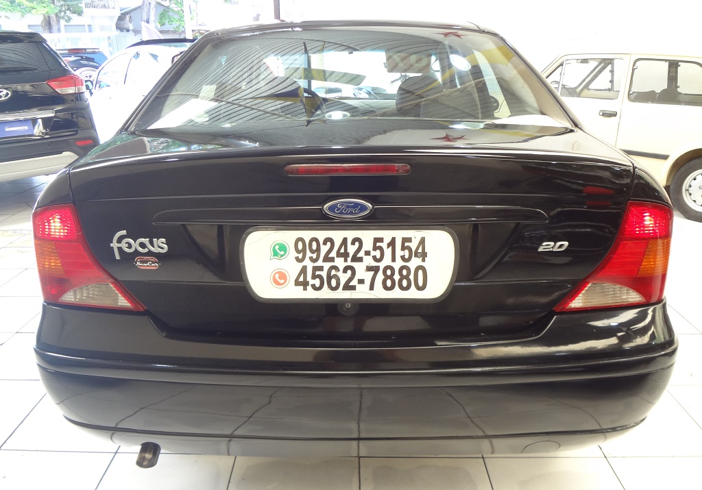 Ford Focus Preto