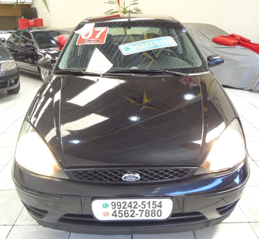 Ford Focus Preto