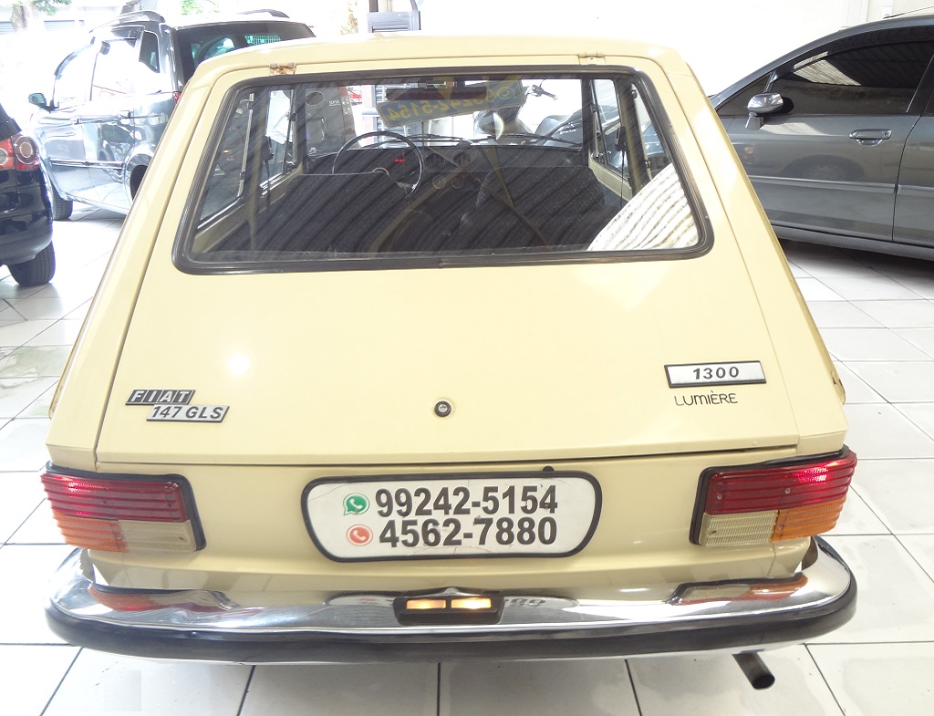 Fiat 147 Bege